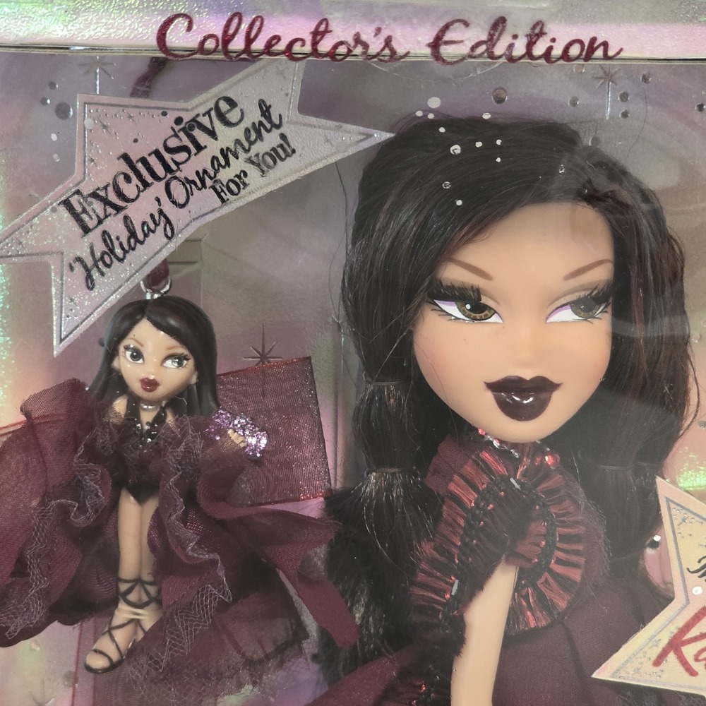 BRATZ HOLIDAY KATIA EXCLUSIVE, COLLECTOR'S ED. W/KATIA ORNAMENT, 2005, NRFB! - Picture 2 of 7